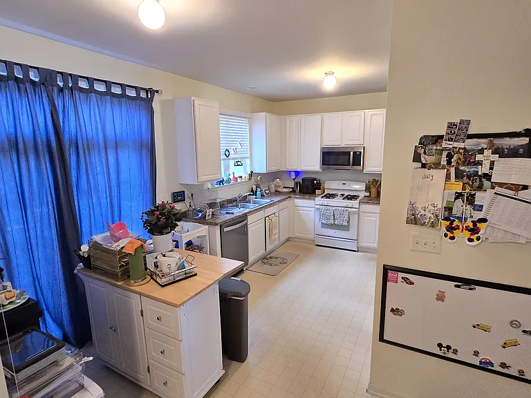 3359 Kentshire Cir — Photo 5