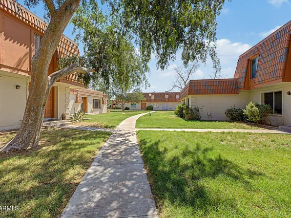 7833 N 49TH Avenue, Glendale, AZ 85301