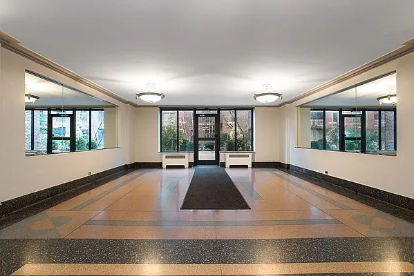 Rented by Emor Management Inc. | media 31