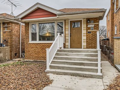 3325 S Seeley Ave, Chicago, IL, 60608