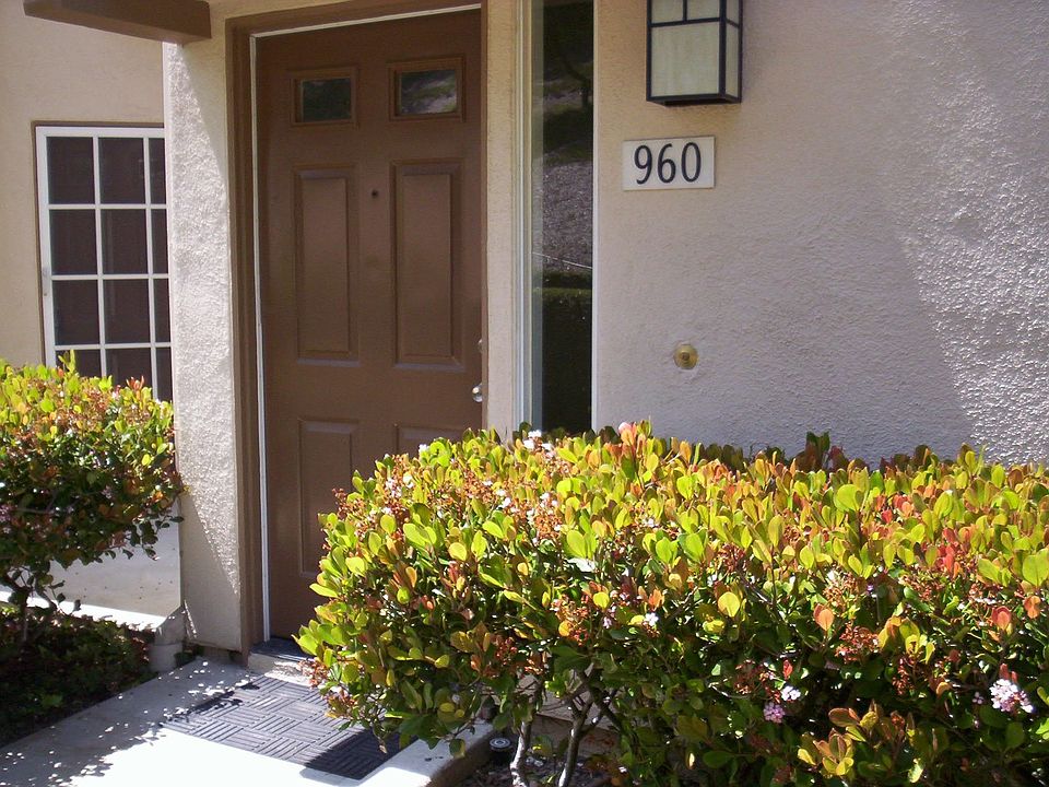 1st image of 960 S Country Glen Way