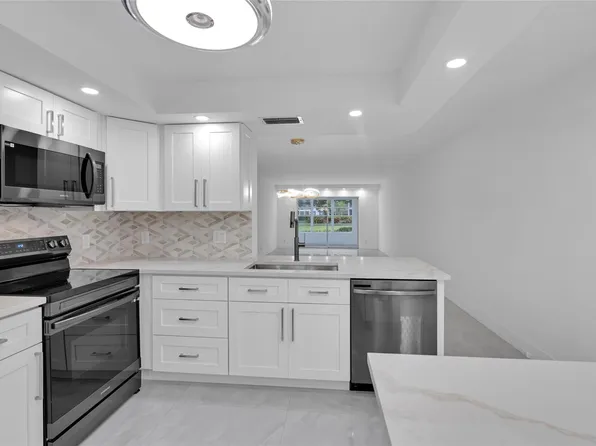 2001 Granada Drive #L1, Coconut Creek, FL 33066