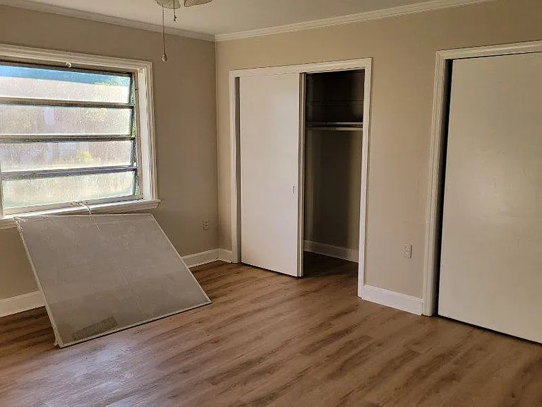 321 Glenhaven Dr — Photo 3