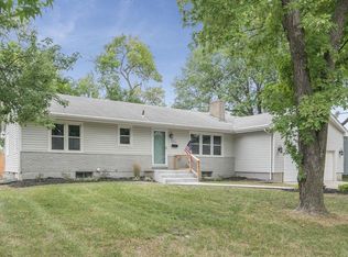 803 S Edgemere Dr, Olathe, KS 66061