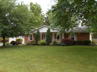 1807 Imperial Ln, Findlay, OH 45840