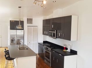52 N 2nd St #3, Philadelphia, PA 19106