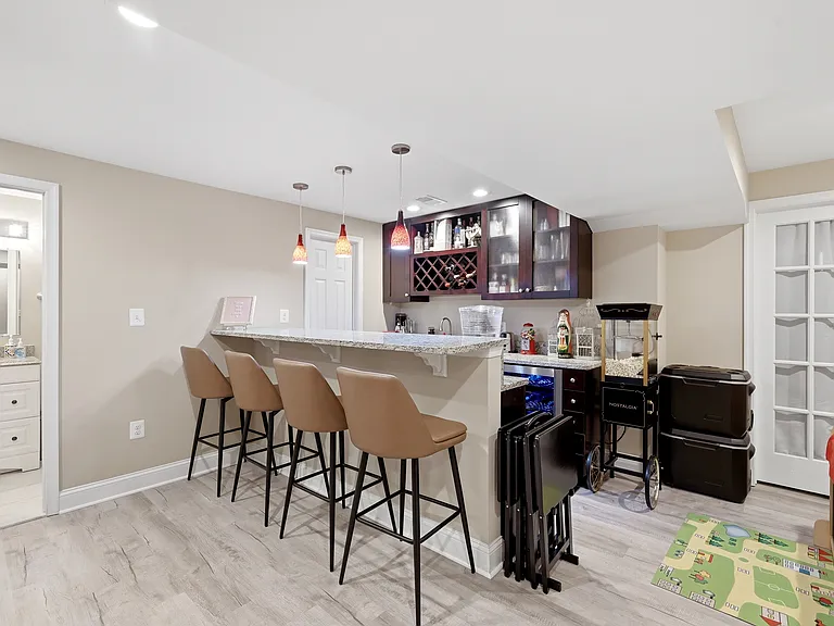 911 Riva Ridge Dr — Photo 26