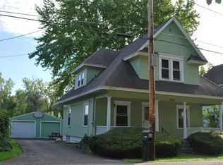 3908 Old Ridge St, Williamson, NY 14589