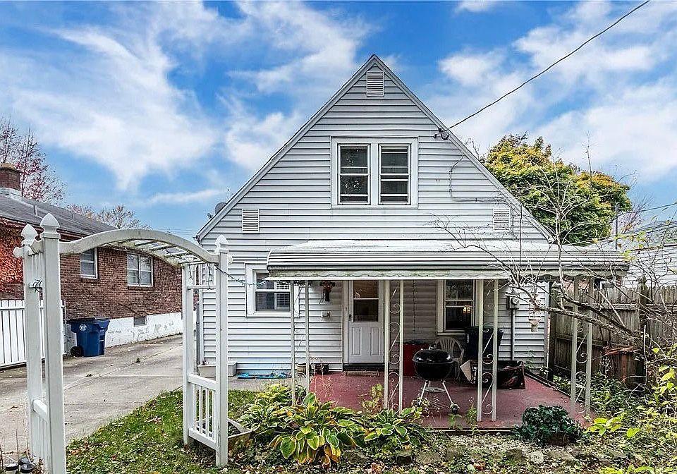 1st image of 3925 Bailey Ave #3