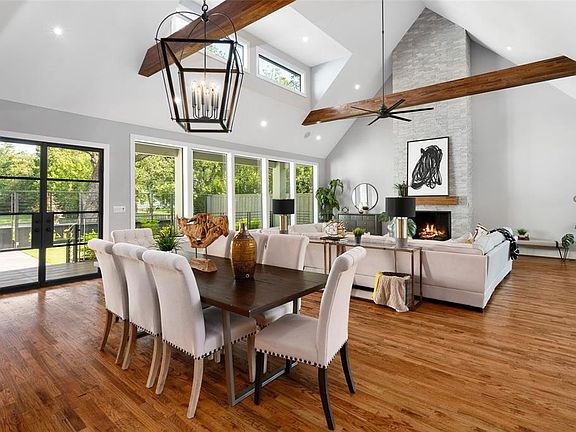 3rd image of 6418 Woodland Dr