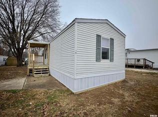 828 Jonathan Ln, Quincy, IL 62305