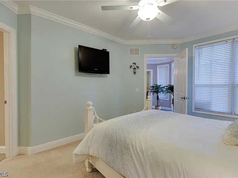 2825 Palm Beach Blvd #308 — Photo 17