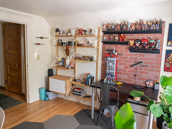 2nd image of 3038 Harriet Ave #3