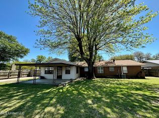 1600 College St, Cleveland, MS 38732