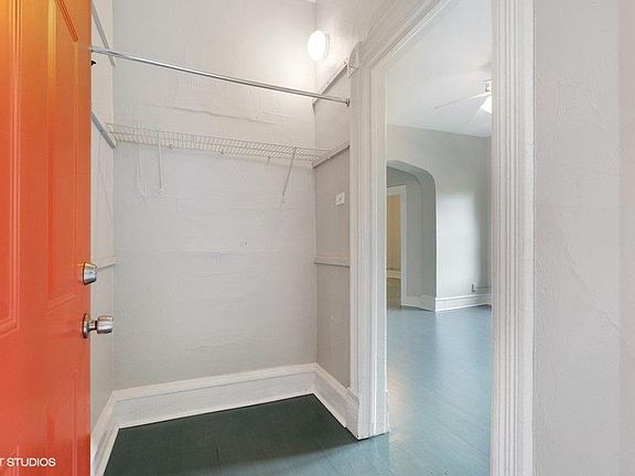 Front foyer with closet