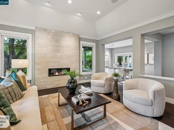 4075 Arbolado Dr, Walnut Creek, CA 94598