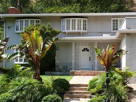 2nd image of 1643 San Ysidro Dr