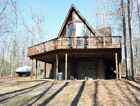 1st image of 342 Lakewood Dr