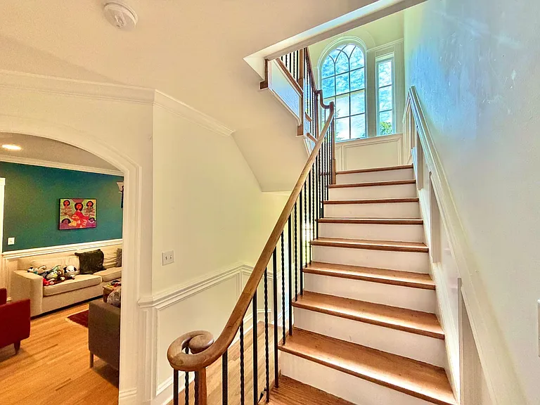 7538 Morningside Dr NW — Photo 32