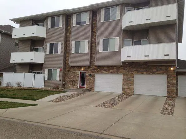 1204 W Owens Ave, Bismarck, ND 58501