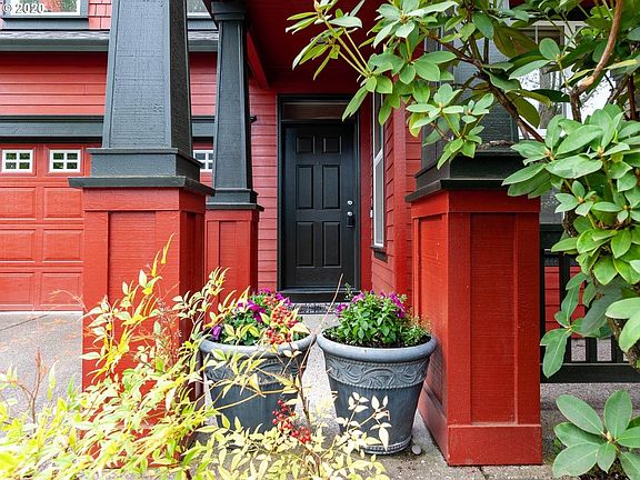 4th image of 1133 SE Wenlock Ave