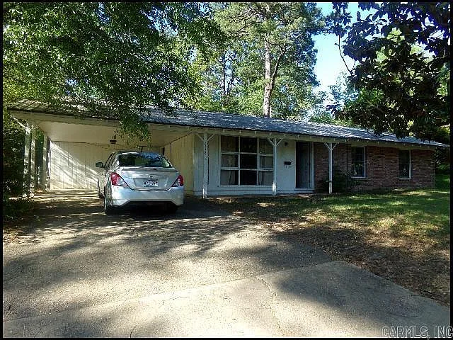 3 bed, 2.0 bath, 1225 sqft, $1,475 — Photo 1