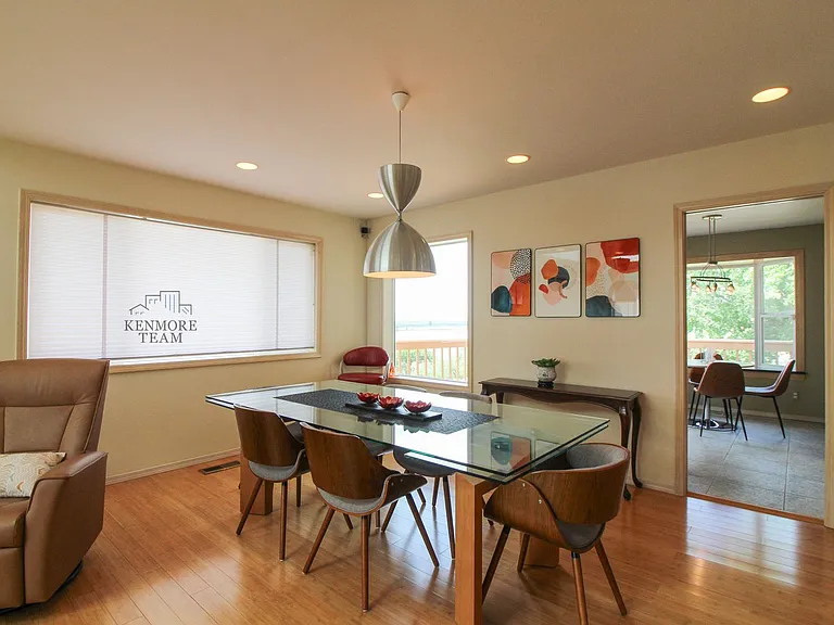 2141 N Columbia River Rd — Photo 9