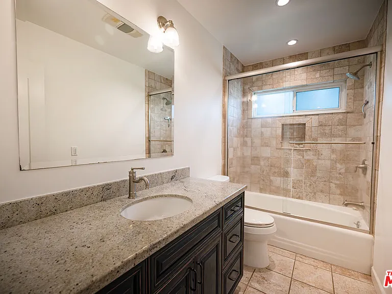 503 N Greencraig Rd — Photo 32