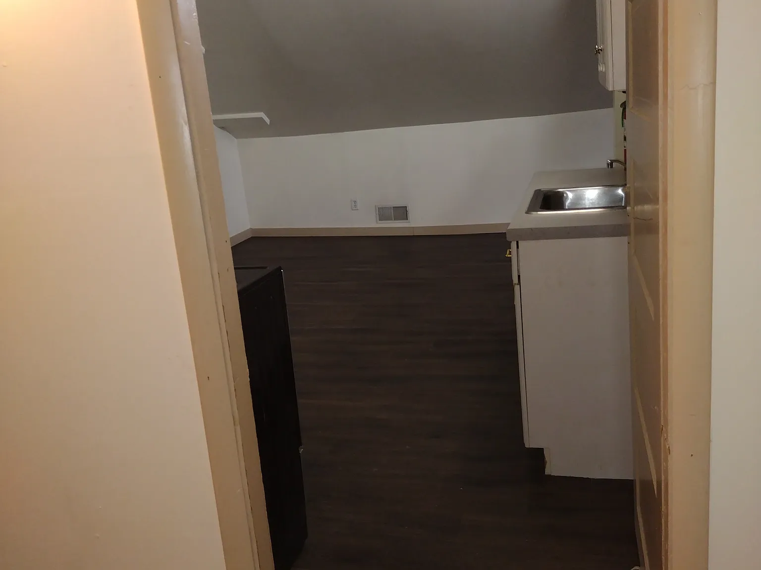 213 - 215 South Jefferson Street - 215 #3 — Photo 4