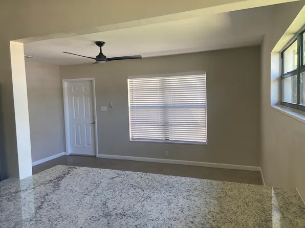 4603 S Shamrock Rd, Tampa, FL 33611