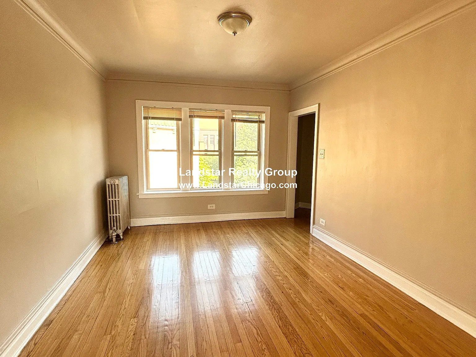 1 bed, 1.0 bath, $1,600 — Photo 1