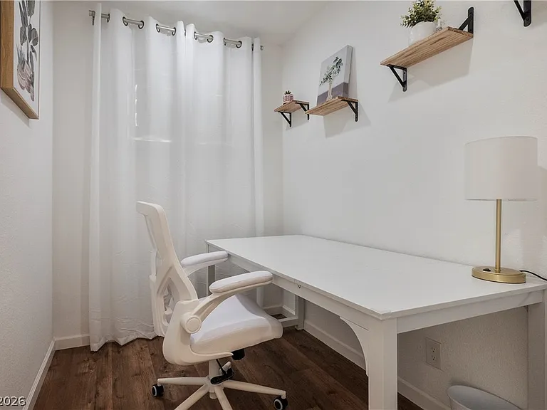 7435 Rogers St — Photo 20