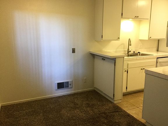 4th image of 1132 E Meta St APT 11
