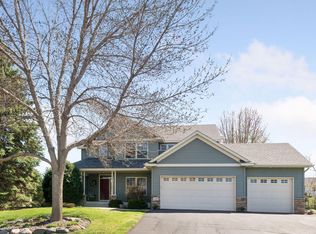 601 Ridgewood Ln, Delano, MN 55328
