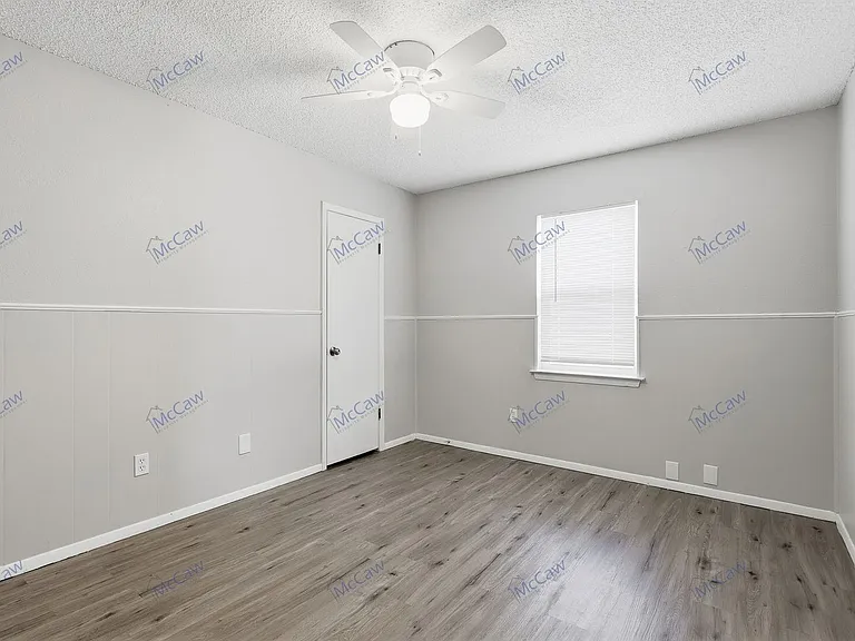 217 Joyce St #B — Photo 13