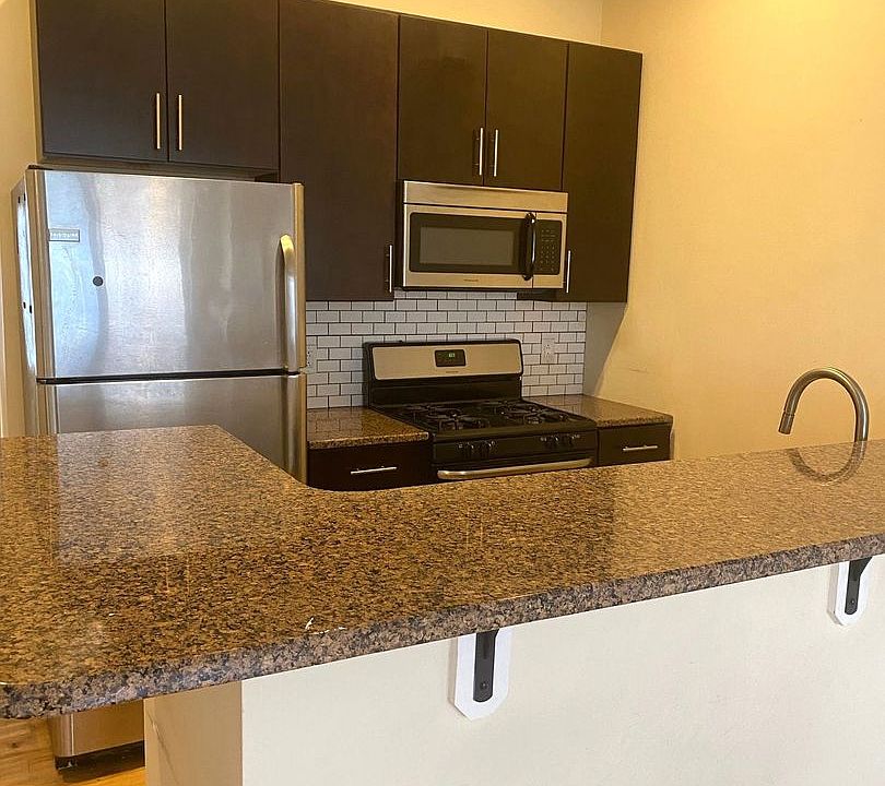 1st image of 1234 N 30th St APT 4