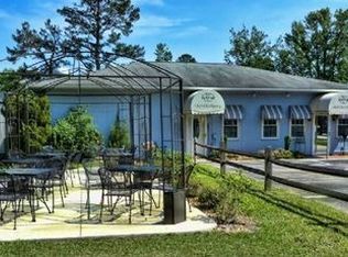 3402B Trent Rd, New Bern, NC 28562