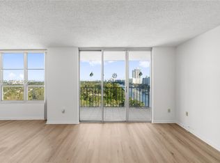 4101 Pine Tree Dr APT 1112, Miami Beach, FL 33140