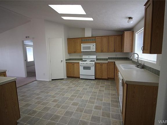 5th image of 7835 W Abrigo Dr