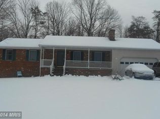 10073 Sparrow Ln, Midland, VA 22728