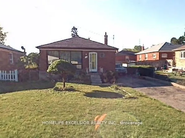 3 Strode Dr, Toronto, ON M1J 1L8