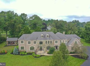 1 Bryce Ln, Newtown, PA 18940