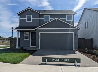 8733 S 1st St, Ridgefield, WA 98642