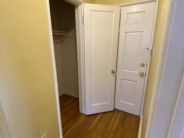 912 Country Club Ave #914 — Photo 4