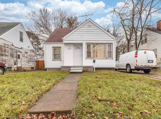 9012 Pierson St, Detroit, MI 48228