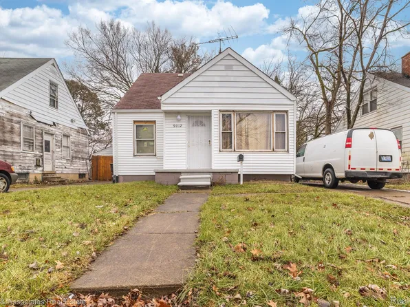 9012 Pierson St, Detroit, MI 48228