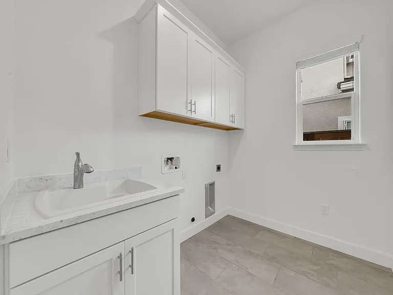 4236 Bellwether Way — Photo 33