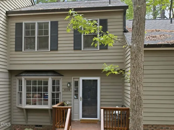 404 Forest Ct, Carrboro, NC 27510