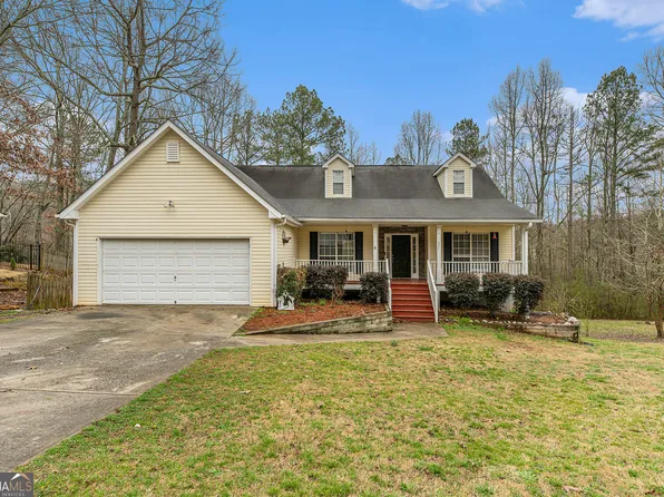 557 Victorian Cir, Dallas, GA 30157