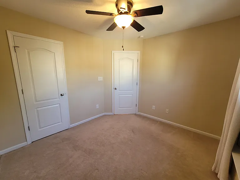 4969 Almandine Ave #1 — Photo 12